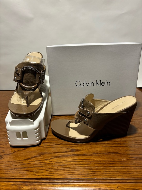 Calvin Klein Shoes - Calvin Klein Brown Patent and Leather Wedge Sandals